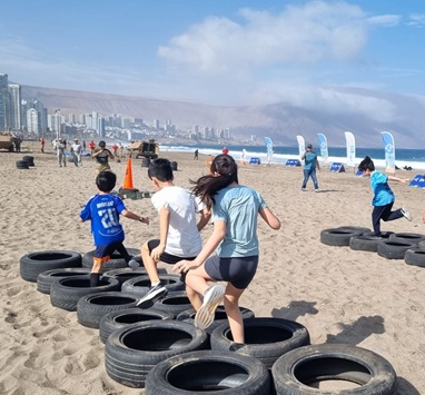 Iquique promueve la vida saludable con masiva jornada de CrossFit familiar organizada por SENDA Previene Iquique
