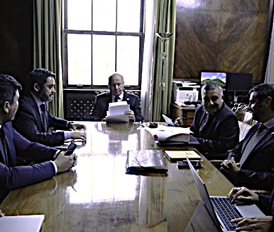 Compromiso de Hacienda para acelerar cartera de proyectos por más de $140 mil millones en Tarapacá, logra el gobernador Carvajal