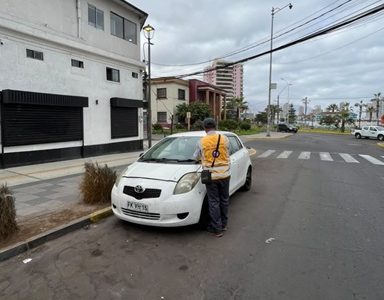 Por reinicio de clases y Trabajos en A. Prat, Transportes refuerza fiscalización preventiva para mantener despejadas las vías