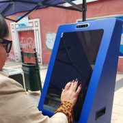 Tarapacá recibe moderno tótem Tecnológico portátil que llevará trámites gratuitos a todas las comunas de la región