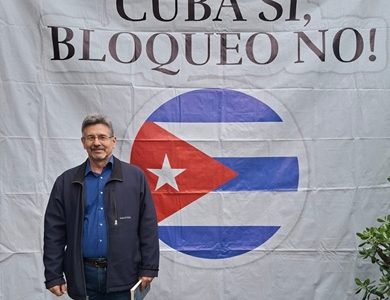Para participar en actos conmemorativos y encuentro con organizaciones, llega a Iquique embajador de Cuba en Chile