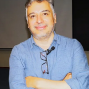 Sobre la fragilidad de nuestras instituciones educativas