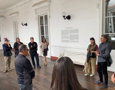 Co-curador de la muestra “Espíritu libre”, levanta propuesta para destacar obra de artista y grabador chilote, Rafael Lara.